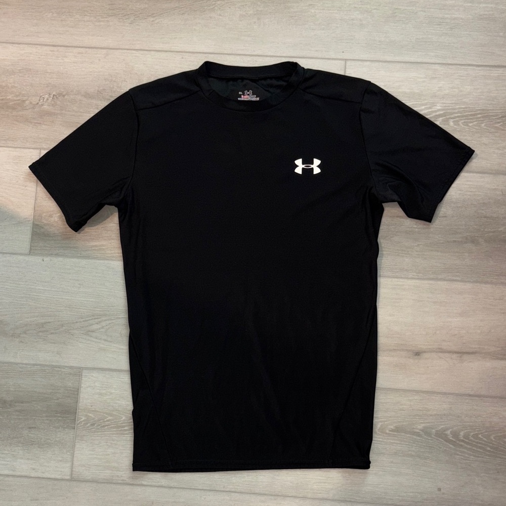 Under Armour Men's Black Performance Tee